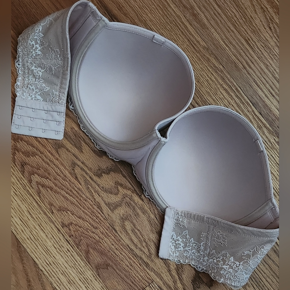 Torrid Strapless Bra - Picture 7 of 13